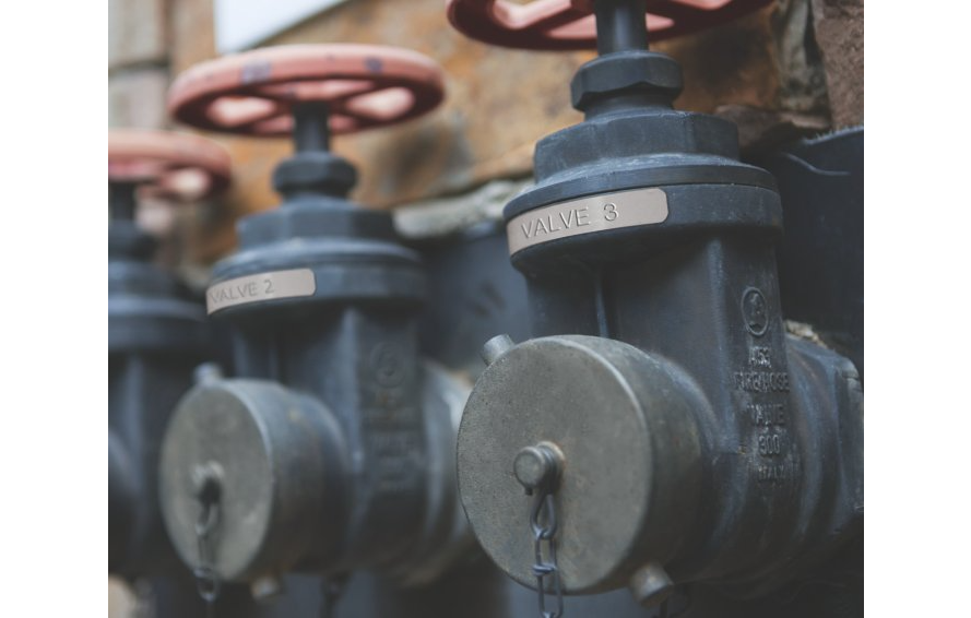 Rhino 32500 metal tape on valve Rhino 32500 metal tape on valve