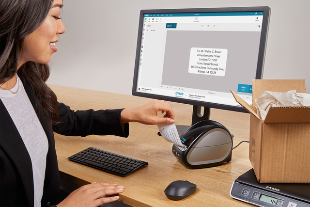 Use the Dymo LabelWriter 500 for your every day labeling at the office Use the Dymo LabelWriter 500 for your every day labeling at the office